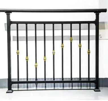 Garde-corps fer forgé Vannes, main courante ronde et bagues laiton
